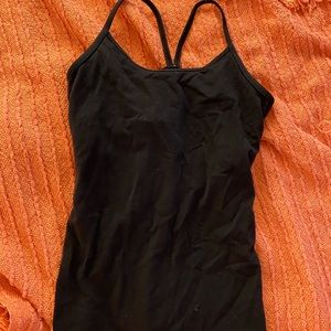 classic lululemon tank⛰